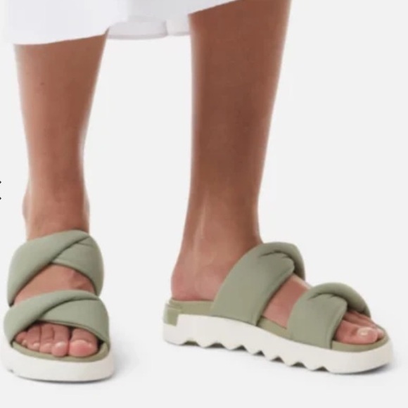 Sorel Shoes - Sorel Women's Sandals in Light Green and White size 7